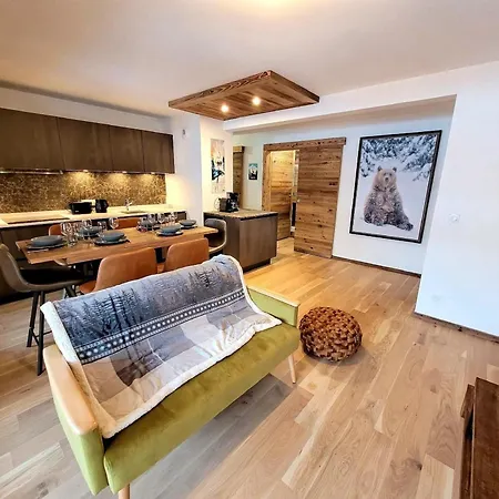 Apartment De Gamme, 6 Pers, Centre Des Gets, Grande Terrasse - Fr-1-598-159 Les Gets